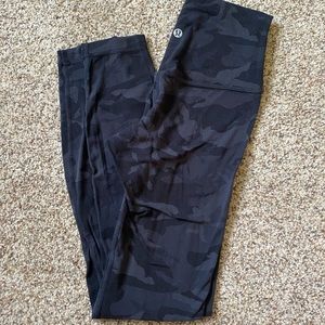 Lululemon align “25 leggings